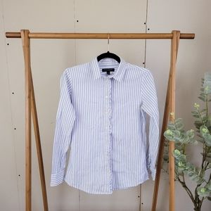 Banana Republic Blue and White Striped Button Down